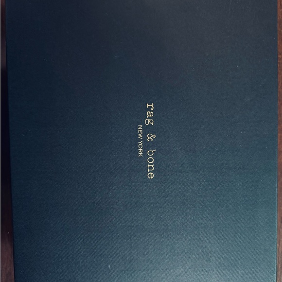 rag & bone Shoes - Rag & Bone Ankle Boots - Elegant Black size 10.